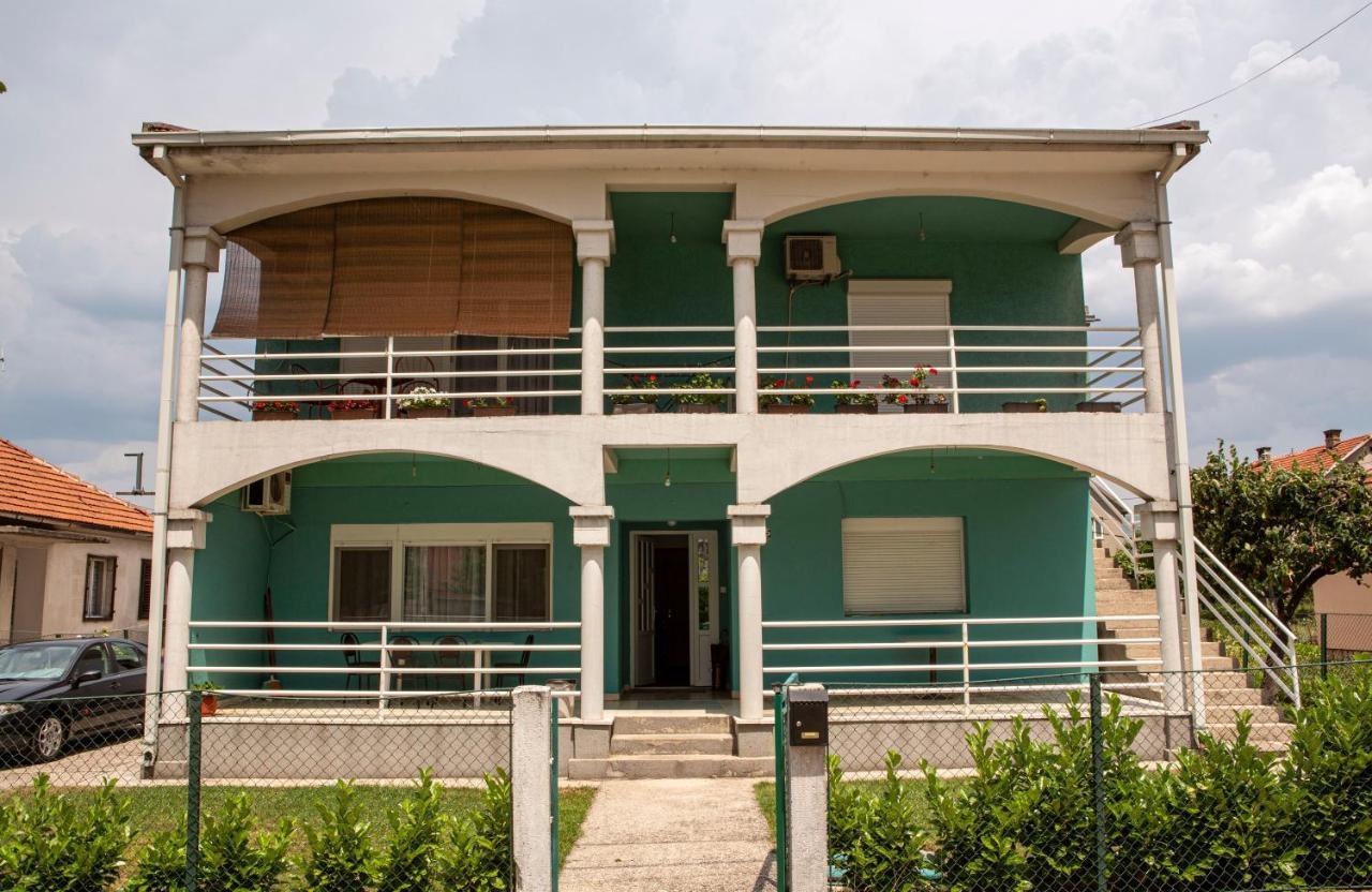 Apartment Monica Nikšić Dış mekan fotoğraf